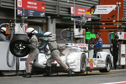 #18 Porsche Team Porsche 919 Hybrid : Romain Dumas, Neel Jani, Marc Lieb