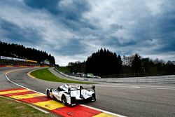 #19 Porsche Team Porsche 919 Hybrid: Nico Hulkenberg, Earl Bamber, Nick Tandy