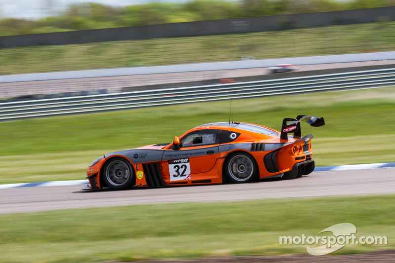 32 Team Lnt Ginetta G55 Gt3 Steve Tandy Mike Simpson At
