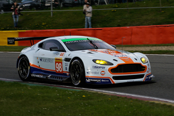 #98 Aston Martin Racing Aston Martin Vantage V8: Paul Dalla Lana, Pedro Lamy, Mathias Lauda