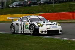 #92 Porsche Team Manthey Porsche 911 RSR: Frédéric Makowiecki, Richard Lietz