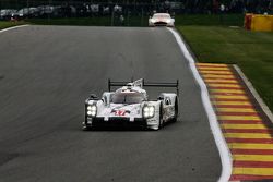 #17 Porsche Team Porsche 919 Hybrid Hybrid: Timo Bernhard, Mark Webber, Brendon Hartley