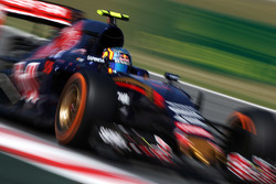 Carlos Sainz Jr., Scuderia Toro Rosso STR10
