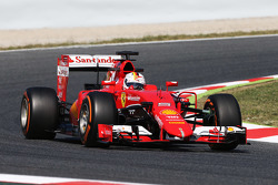 Себастьян Феттель, Ferrari SF15-T