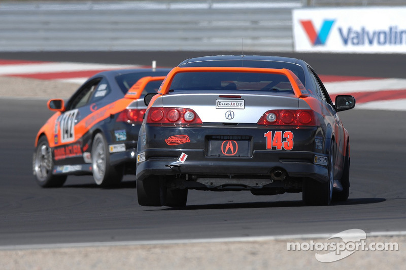 #143 Davis Motorsports Acura RSX - S: Nick Leverone, Lorenzo Serra, Tom Long