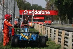 Fernando Alonso abandonne sur ennui moteur