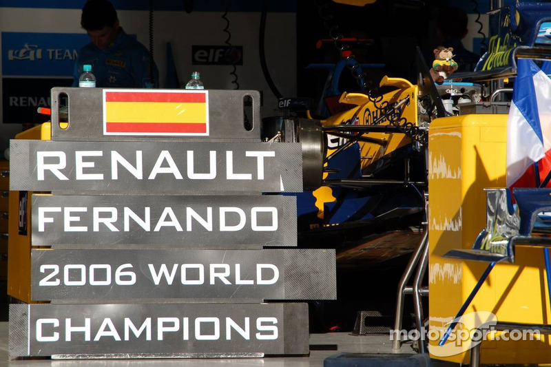 Renault F1 pit area after the celebrations