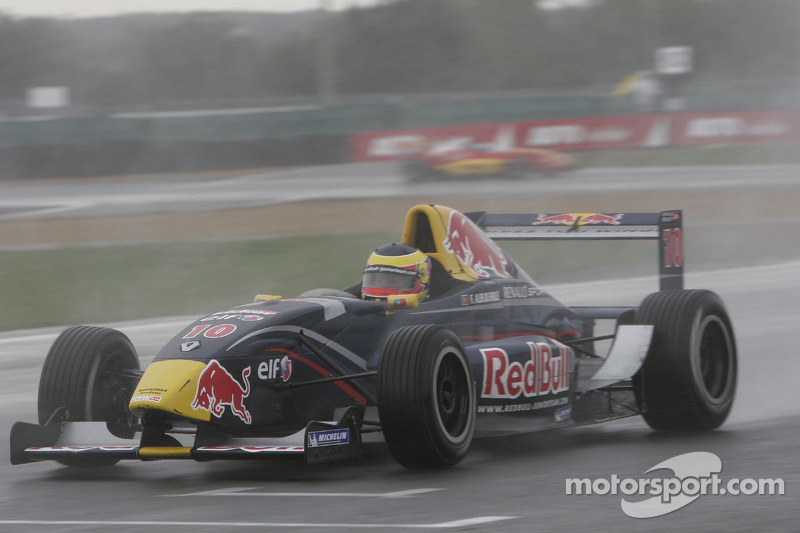 2005-2007: <img src="https://cdn-3.motorsport.com/static/img/cfp/0/0/0/100/173/s3/portugal-2.jpg" alt="" width="20" height="12" /> Filipe Albuquerque</p>