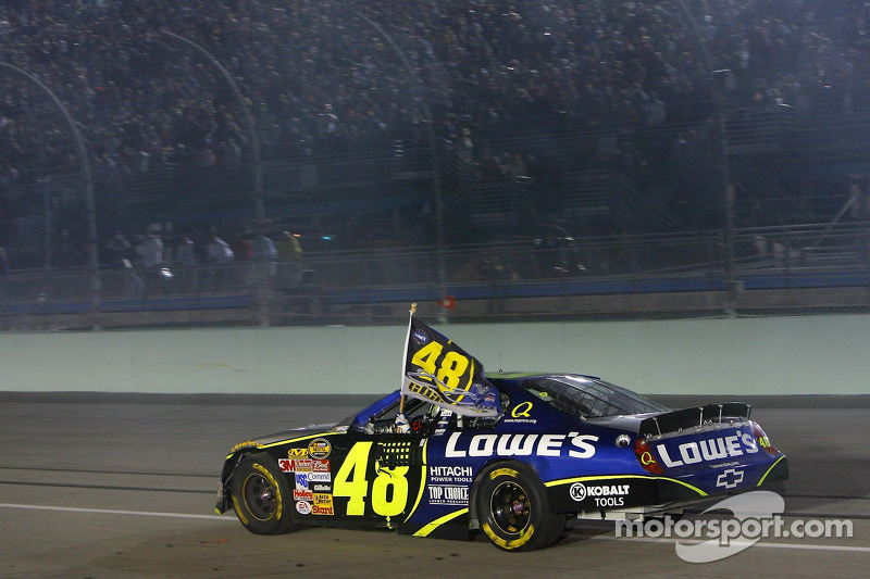 El campeón Jimmie Johnson 2006 NASCAR Nextel Cup