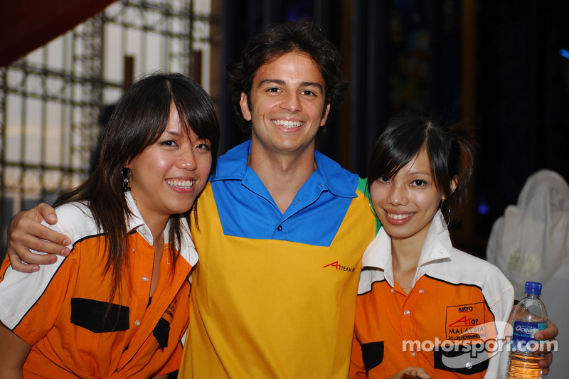 Cosmos World Theme Park, Kuala Lumpur: Tuka Rocha