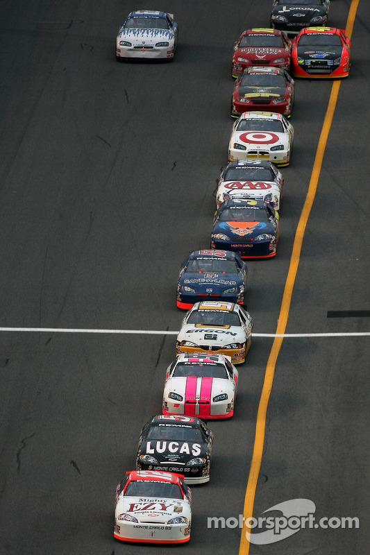 <b>Mario Gosselin</b> leads the field at Daytona