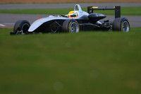 Testfahrten in Silverstone, März