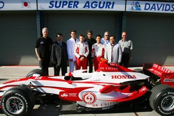 Daniele Audetto, Super Aguri F1, Anthony Davidson, Super Aguri F1 Team, Aguri Suzuki, Super Aguri F1, Takuma Sato, Super Aguri F1 and Team Guests, Super Aguri F1 Team, SA07, Launch