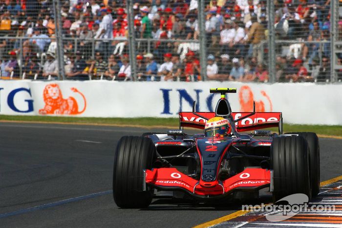 Debut: Lewis Hamilton, Australia 2007, 22 años