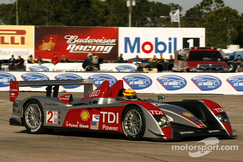 #2 Audi Sport North America, Audi R10 TDI Power: Emanuele Pirro, Marco Werner, Frank Biela