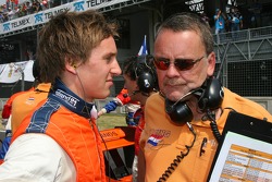 Renger van der Zande, Driver of A1Team Netherlands with David stubbs