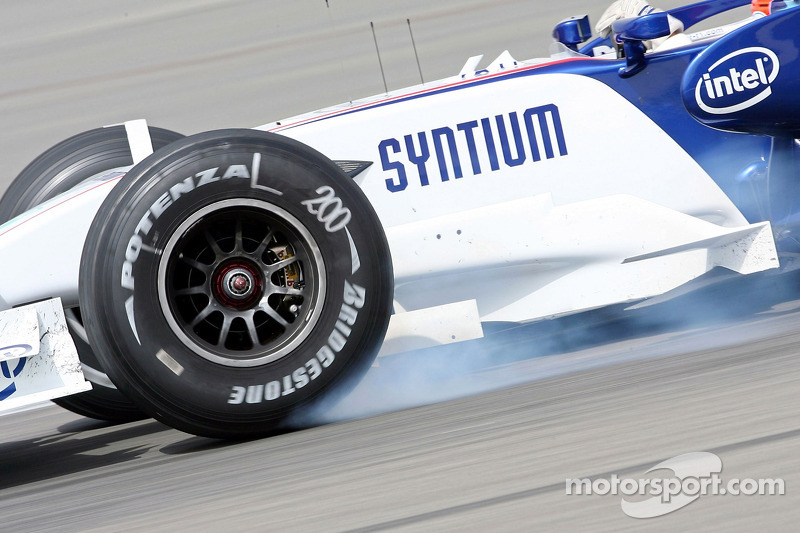 Robert Kubica, BMW Sauber F1 Team, F3.07, lockup