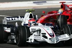 Robert Kubica, BMW Sauber F1 Team, F1.07, Felipe Massa, Scuderia Ferrari, F2007