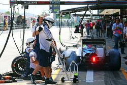 Фелипе Масса, Williams FW37 тренирует пит-стоп