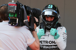 Нико Росберг, Mercedes AMG F1 празднует свою поул-позицию