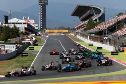 Arrancada: Alfonso Celis Jr., ART Grand Prix lidera a Matheo Tuscher, Jenzer Motorsport y Marvin K