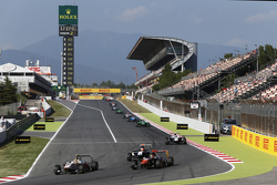 Alex Palou, Campos Racing leads Oscar Tunjo, Trident and Mitch Gilbert, Carlin