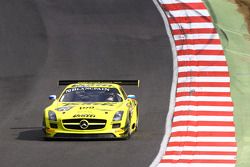 #70 俄罗斯GT车队， 梅赛德斯SLS AMG GT3: Alexei Karachev, Bernd Schneider