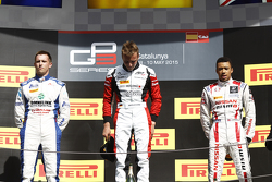 Podium: segundo lugar, Jimmy Eriksson, Korainen GP, y el ganador, Marvin Kirchhofer, ART Grand Prix,