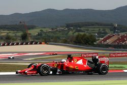 Sebastian Vettel, Ferrari SF15-T