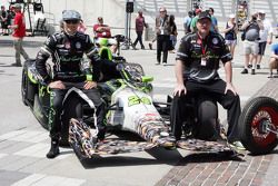 Townsend Bell with the Jeff Gordon livery