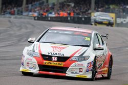 Matt Neal, Honda Yuasa Racing