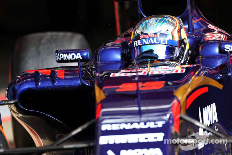 Carlos Sainz Jr., Scuderia Toro Rosso STR10