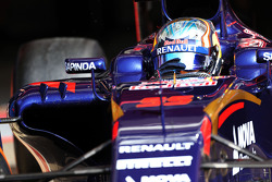 Carlos Sainz Jr., Scuderia Toro Rosso STR10