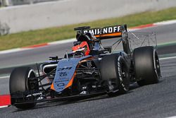 Esteban Ocon, Sahara Force India F1 VJM08 Piloto de pruebas corriendo el equipo de sensor