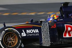 Carlos Sainz Jr., Scuderia Toro Rosso STR10 running sensor equipment