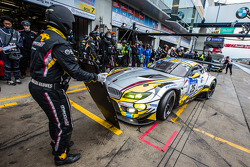 Pit stop for #25 Marc VDS Racing BMW Z4 GT3: Maxime Martin, Lucas Luhr, Markus Palttala, Richard Westbrook