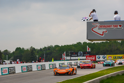 #6 K-Pax Racing McLaren 650S GT3: Robert Thorne