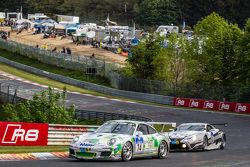 #74 Getspeed Performance, Porsche 997 GT3 Cup: Ulrich Berg, Patrik Kaiser und #53 Gazoo Racing, Lexu