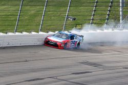 Kenny Wallace in trouble