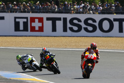 Marc Marquez, Repsol Honda Team, Bradley Smith, Tech 3 Yamaha et Cal Crutchlow, Team LCR Honda