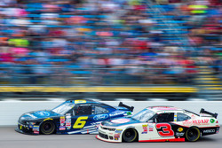Darrell Wallace Jr., Roush Fenway Racing Ford and Ty Dillon, Richard Childress Racing Chevrolet