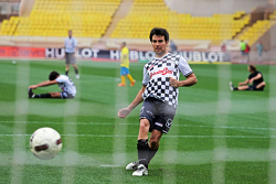 Sergio Pérez Sahara Force India F1 en el partido de fútbol a beneficio