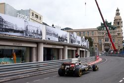 Pastor Maldonado, Lotus F1 E23