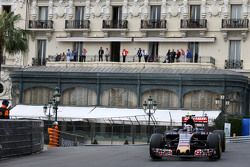 Карлос Сайнс мл., Scuderia Toro Rosso
