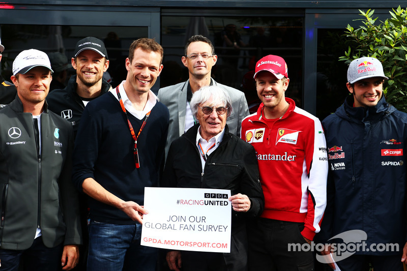 Bernie Ecclestone and Alex Wurz, Williams Driver Mentor and GPDA Chairman and Charles Bradley, Motorsport.com Editor in Chief and the drivers launch the GPDA Global Fans Survey