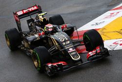 Пастор Мальдонадо, Lotus F1 E23