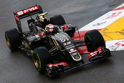 Pastor Maldonado, Lotus F1 E23