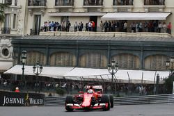 Sebastian Vettel, Ferrari SF15-T