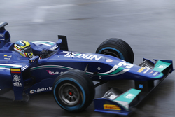 Julian Leal, Carlin