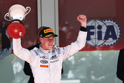 Segundo lugar Alexander Rossi, Racing Engineering